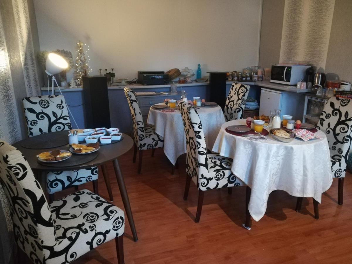 Crespin  Chambres A Part المظهر الخارجي الصورة